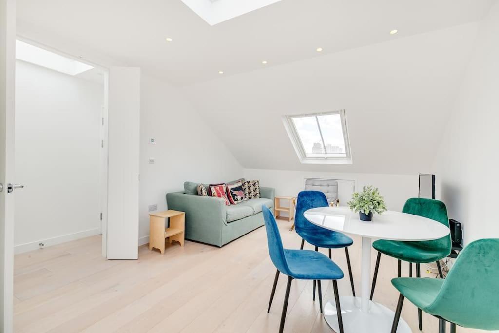 Modern 1 Bedroom Flat In Battersea Londýn Exteriér fotografie